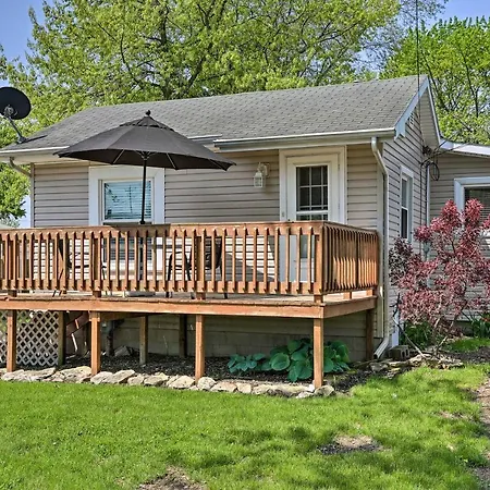 Home With Lake-View Deck By Camp Perry And Magee Marsh Port Clinton Exterior photo