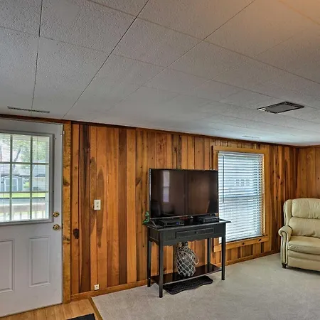 Home With Lake-View Deck By Camp Perry And Magee Marsh Port Clinton Exterior photo